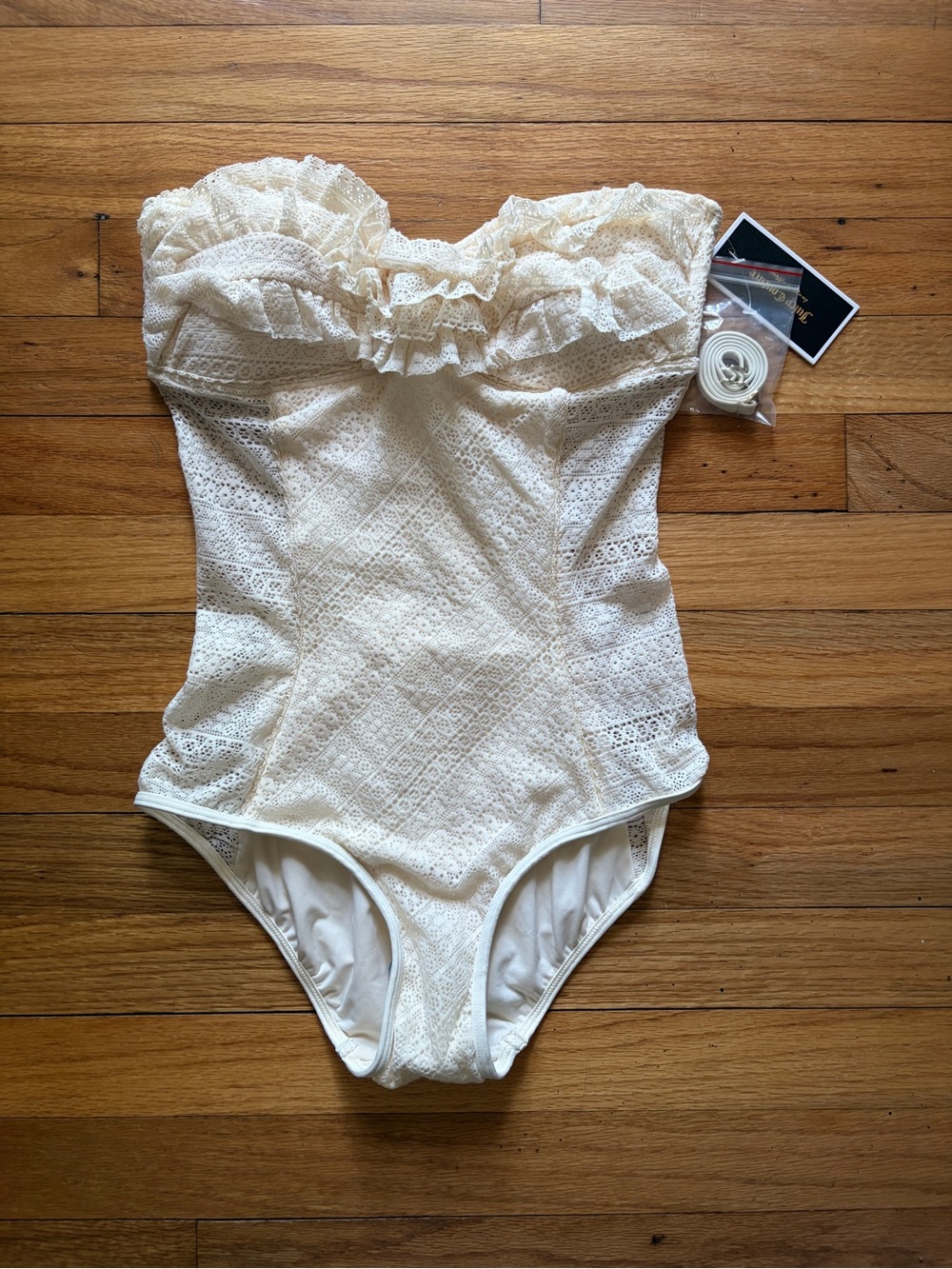 Juicy Couture Cream Lace Strapless One-Piece Small - Straps included